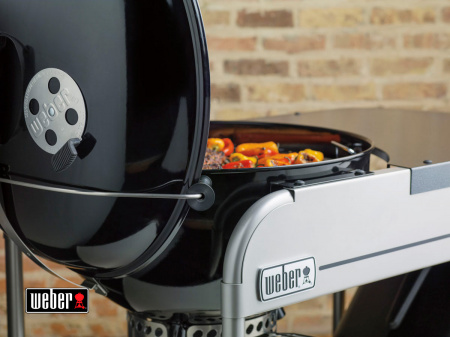 Угольный гриль Weber Performer Deluxe GBS Gourmet