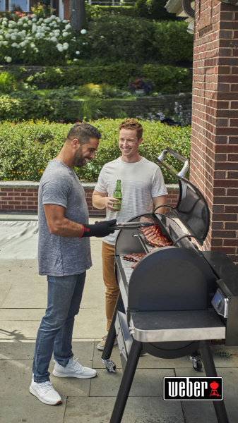 Пеллетный гриль Weber SmokeFire EX6