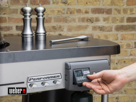 Угольный гриль Weber Performer Deluxe GBS Gourmet
