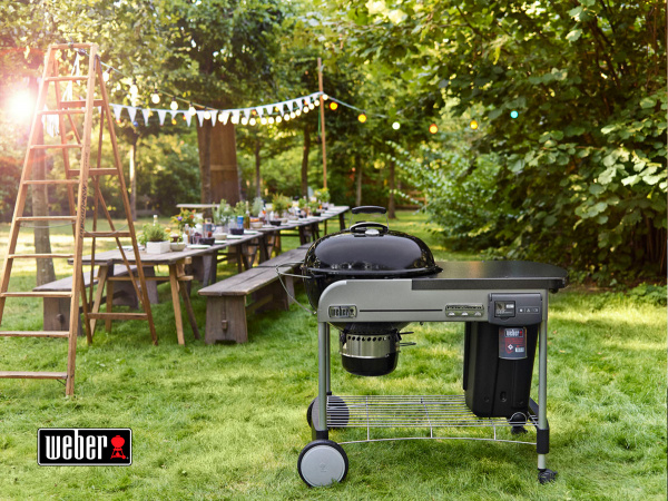 Угольный гриль Weber Performer Deluxe GBS Gourmet