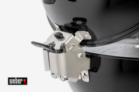 Угольный гриль Weber Master-Touch GBS Premium E-5770