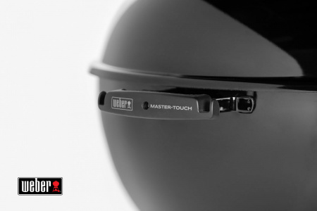Угольный гриль Weber Master-Touch GBS E-5750